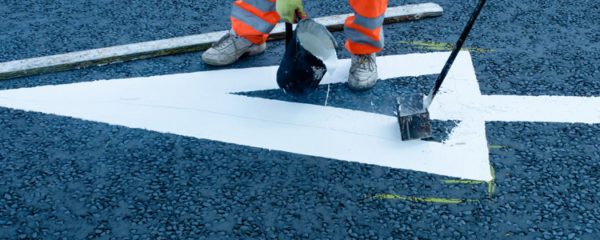 peinture de signalisation routière