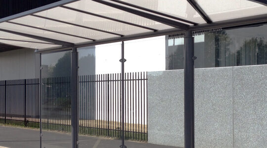 comment-choisir-l-abri-de-bus-ideal-pour-votre-entreprise