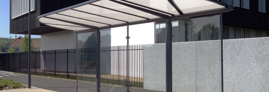 comment-choisir-l-abri-de-bus-ideal-pour-votre-entreprise